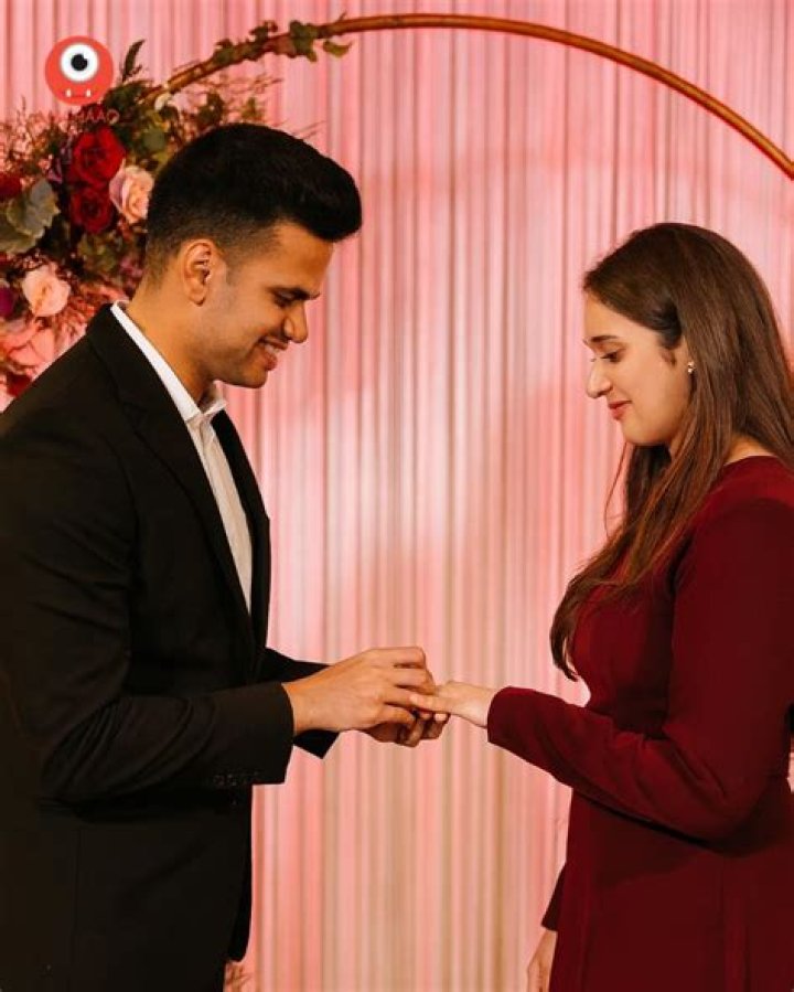 Sania Velova’s Boyfriend: Who is Sania Velova Dating?