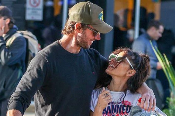 Sarah Close’s Boyfriend: Who is Sarah Close Dating?