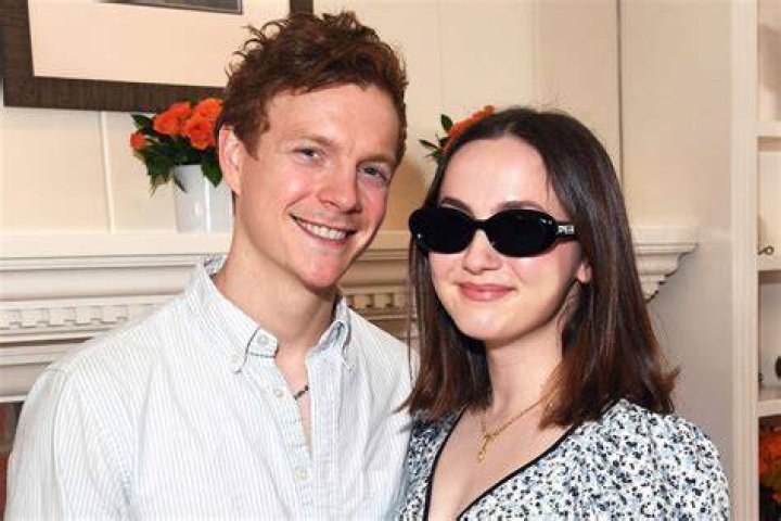 Sarah Gibson’s Boyfriend: Who is Sarah Gibson Dating?
