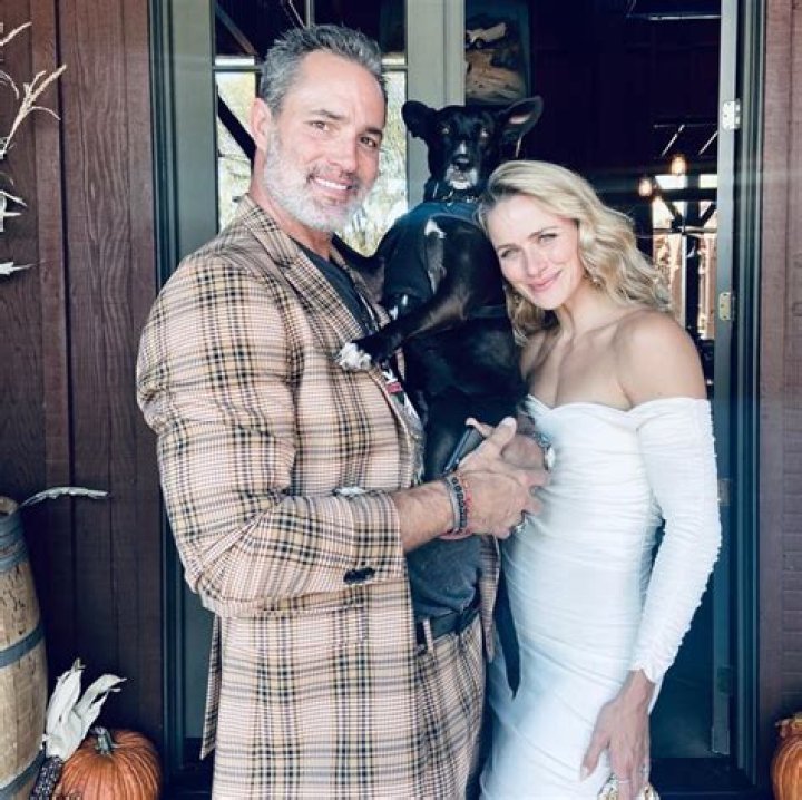 Shantel VanSanten’s Boyfriend: Who is Shantel VanSanten Dating?