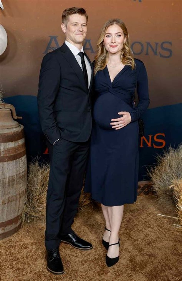 Skyler Samuels’s Boyfriend: Who is Skyler Samuels Dating?