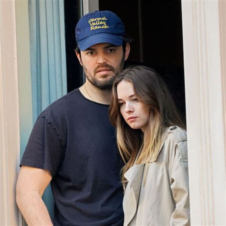 Stella Blue’s Boyfriend: Who is Stella Blue Dating?
