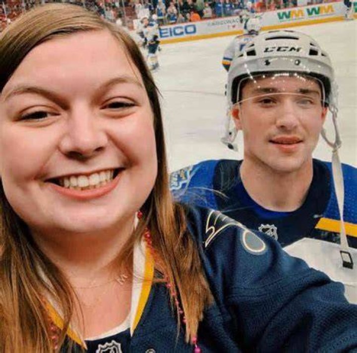 Vince Dunn’s Girlfriend: Who is Vince Dunn Dating?
