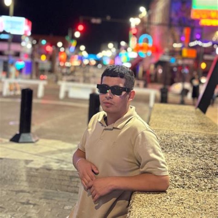 Who is Alexis Carrasco Dating – Alexis Carrasco's Boyfriend & Exes