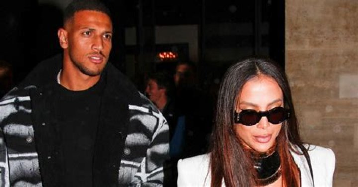 Who is Anitta Dating – Anitta's Boyfriend & Exes