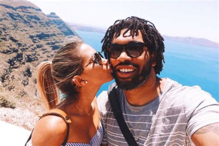 Who is Claudia Sampedro Dating – Claudia Sampedro's Boyfriend & Exes