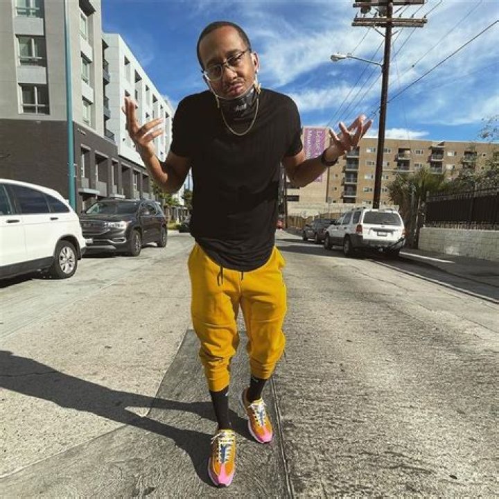 Who is Cornell Ross Dating – Cornell Ross's Girlfriend & Exes