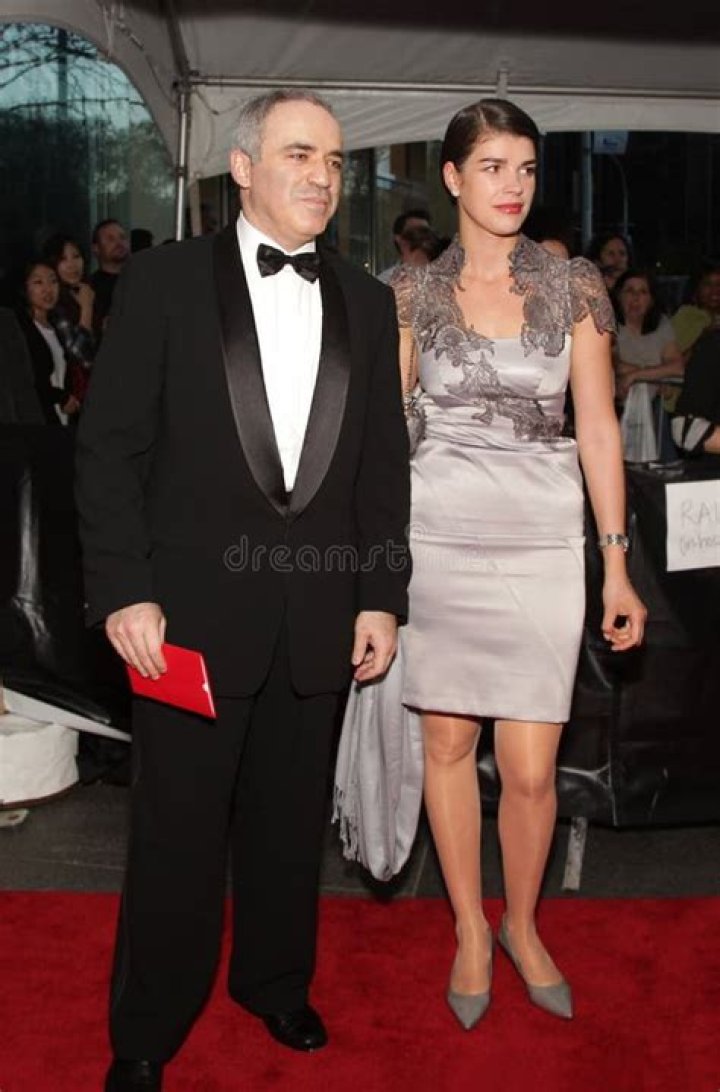 Who is Garry Kasparov Dating – Garry Kasparov's Wife & Exes