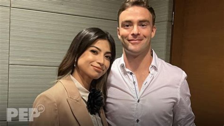 Who is Glaiza de Castro Dating – Glaiza de Castro's Boyfriend & Exes