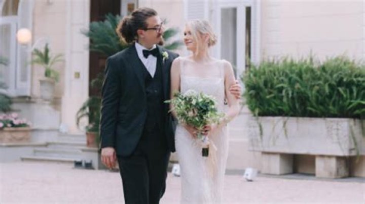 Who is Joshua Weissman Dating – Joshua Weissman's Girlfriend & Exes