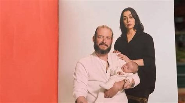 Who is Justin Vernon Dating – Justin Vernon's Girlfriend & Exes