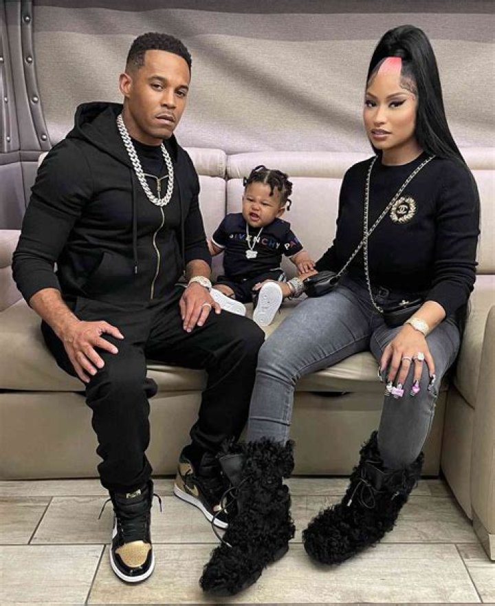 Who is Kenneth Walker Dating – Kenneth Walker's Girlfriend & Exes