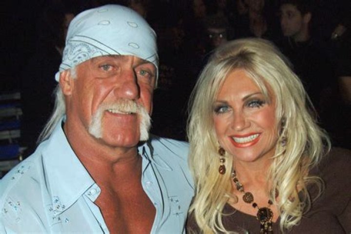 Who is Linda Helena Dating – Linda Helena's Boyfriend & Exes