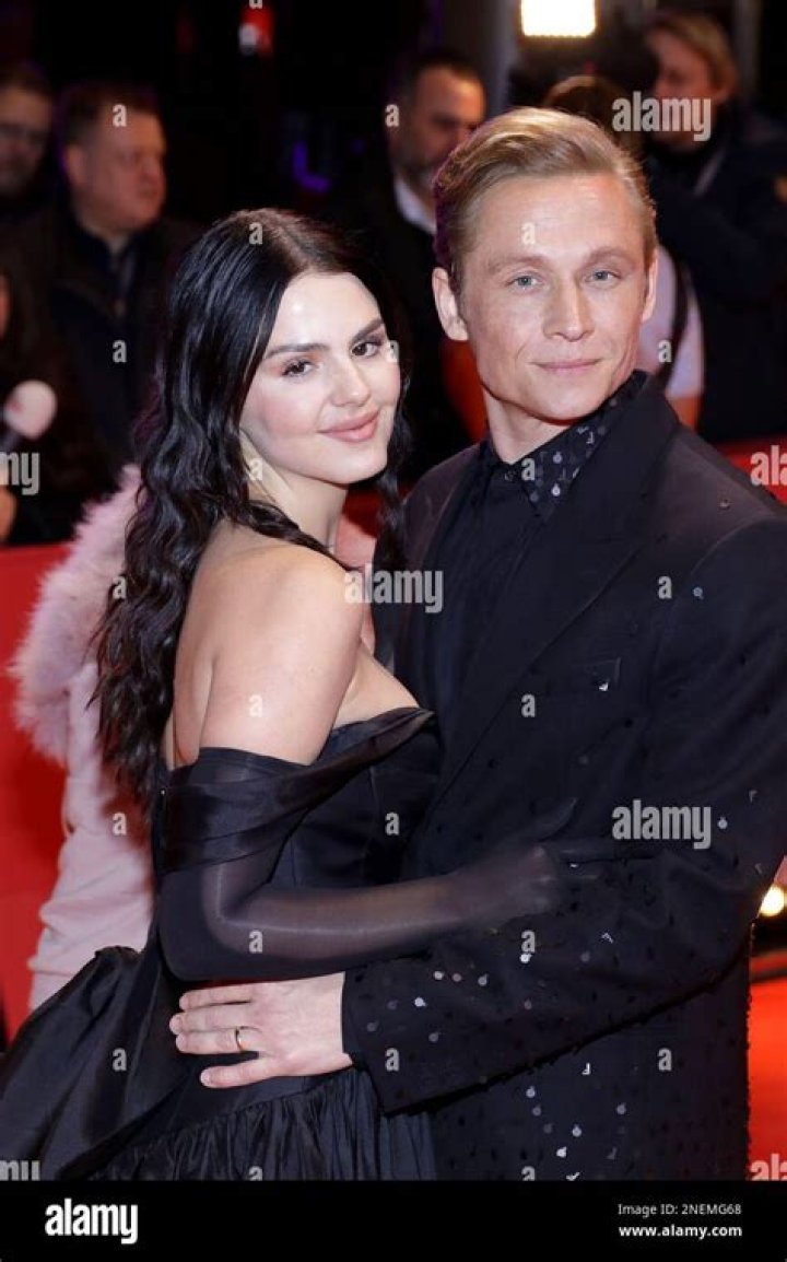Who is Matthias Schweighofer Dating – Matthias Schweighofer's Wife & Exes
