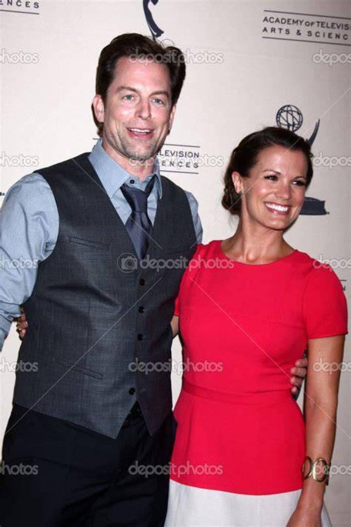 Who is Michael Muhney Dating – Michael Muhney's Wife & Exes