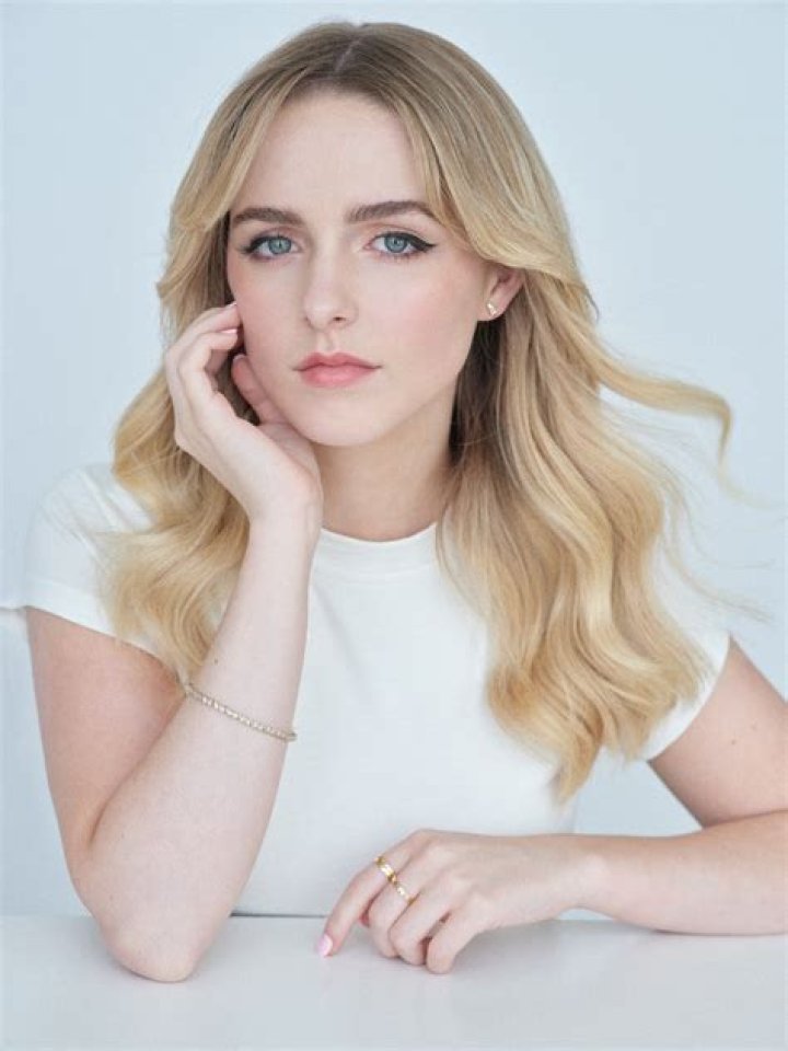 Who is Nancy Jewel McDonie Dating – Nancy Jewel McDonie's Boyfriend & Exes