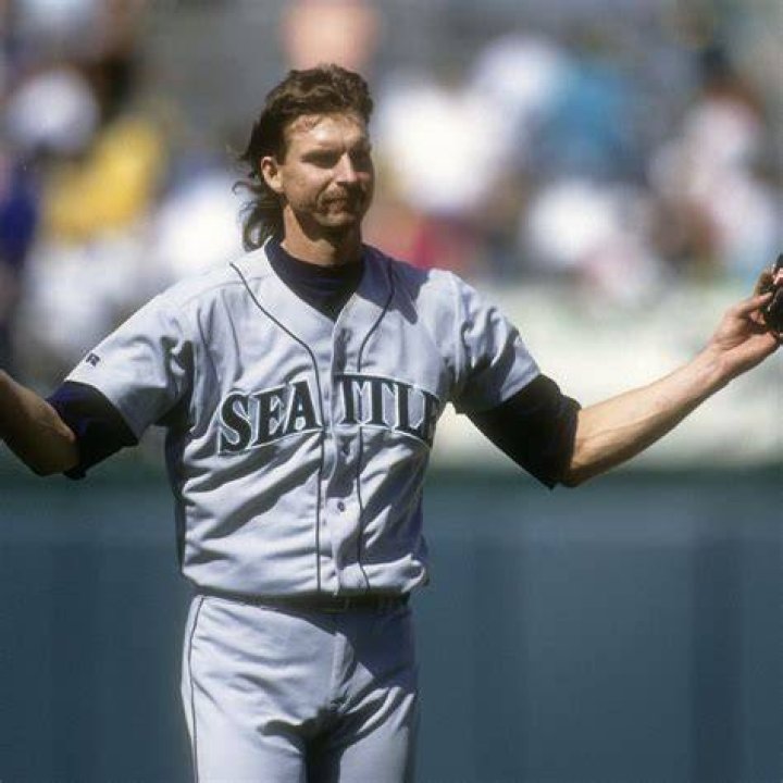 Who is Randy Johnson Dating – Randy Johnson's Wife & Exes