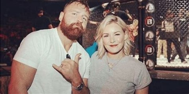 Who is Renee Paquette Dating – Renee Paquette's Husband & Exes