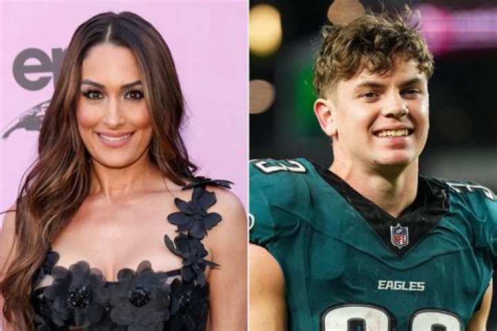 Who is Sarah García Dating – Sarah García's Boyfriend & Exes