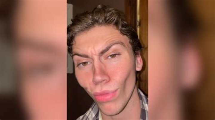 Who is Skylar Katz Dating – Skylar Katz's Boyfriend & Exes