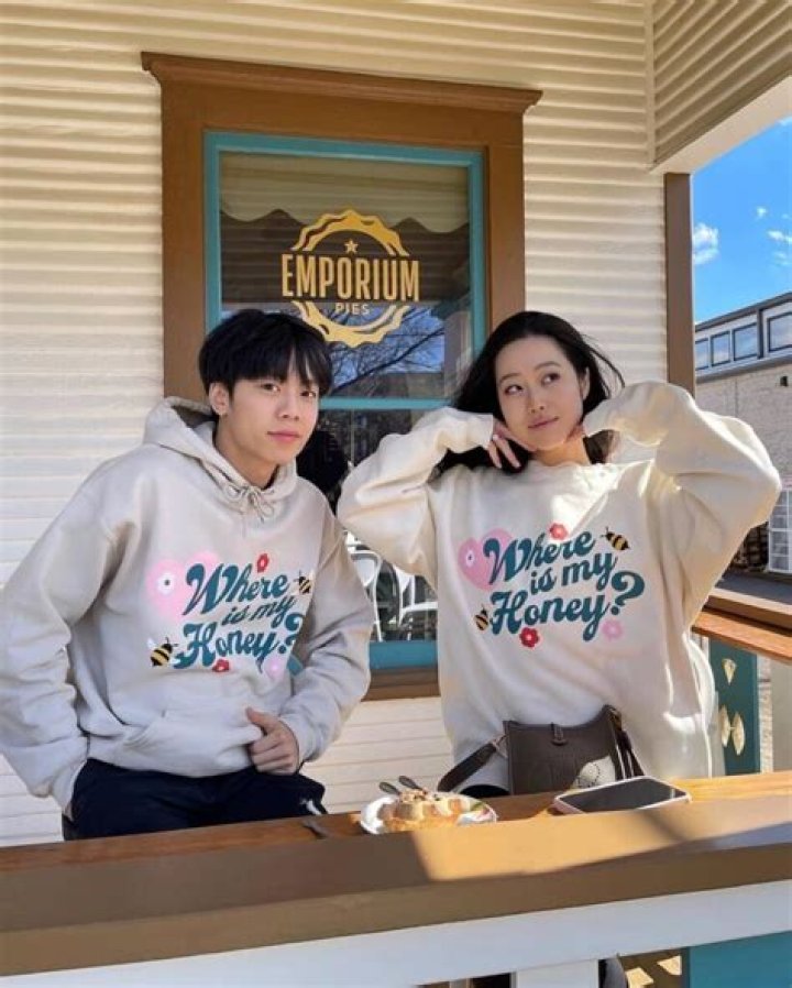 Who is Stephanie Soo Dating – Stephanie Soo's Boyfriend & Exes