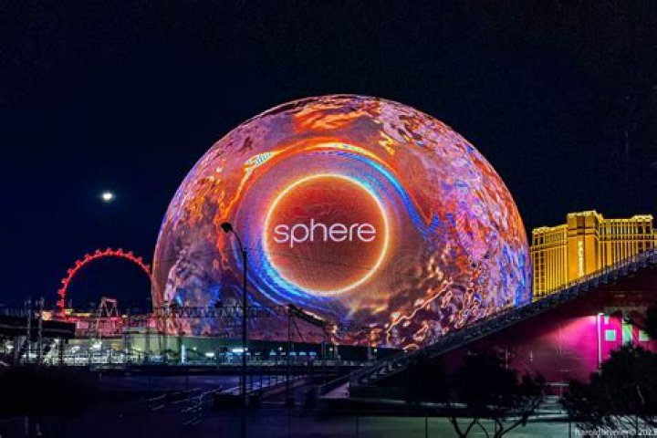 Who is The Sphere Hunter Dating – The Sphere Hunter's Boyfriend & Exes