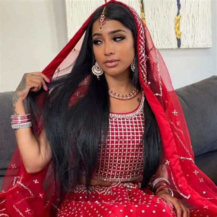 Yasmine Eissa’s Girlfriend: Who is Yasmine Eissa Dating?